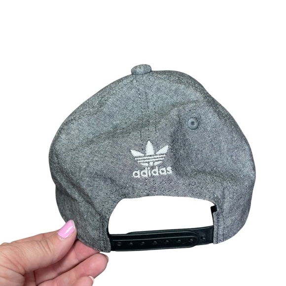 Adidas Hat Cap Snapback Gray Adjustable Embroidered  Adult Men Casual Athletic - Picture 3 of 6